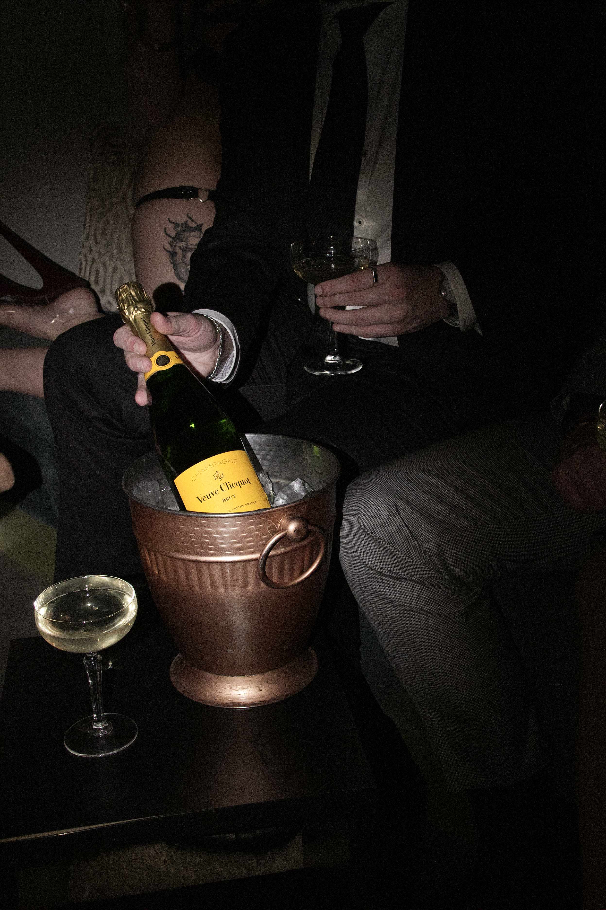 A private room &mdash; champagne service with the Bon&middot;Bon Dancers